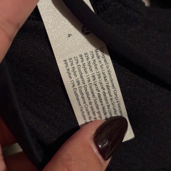 Lululemon Free To Be Bra (Wild) Black- Size 4 - Picture 5 of 6